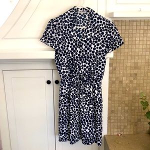 ⭐️ Shelby & Palmer white with navy polka dots dress